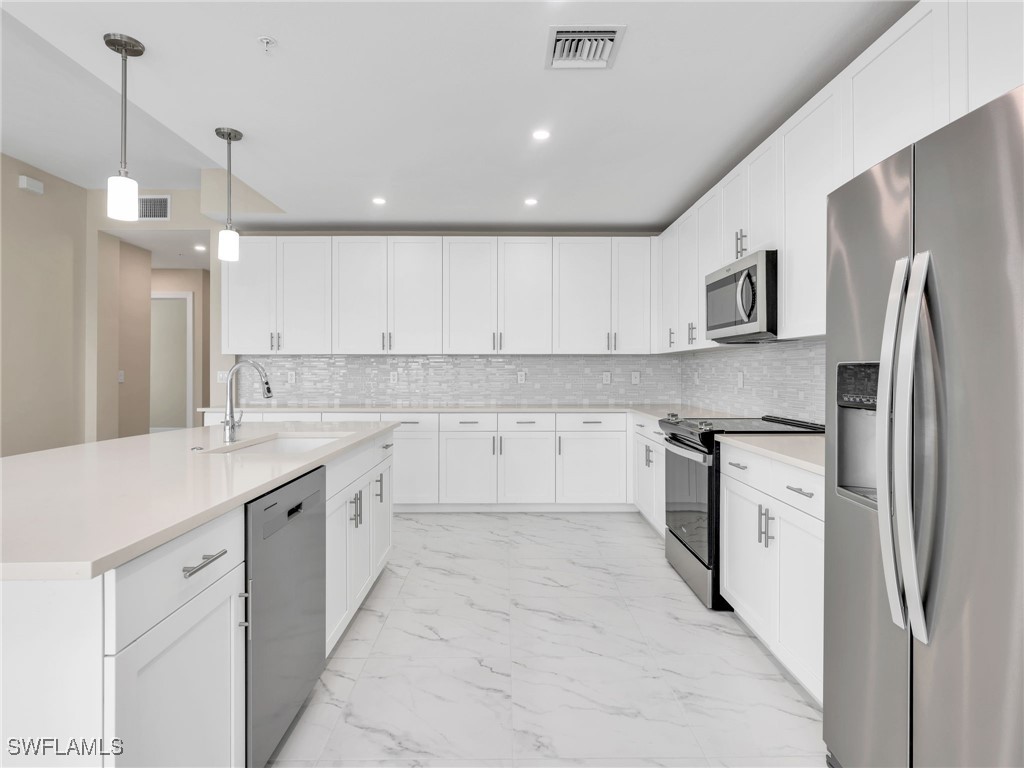 257 Indies Dr E #102 Naples FL 34114 225074568 image15