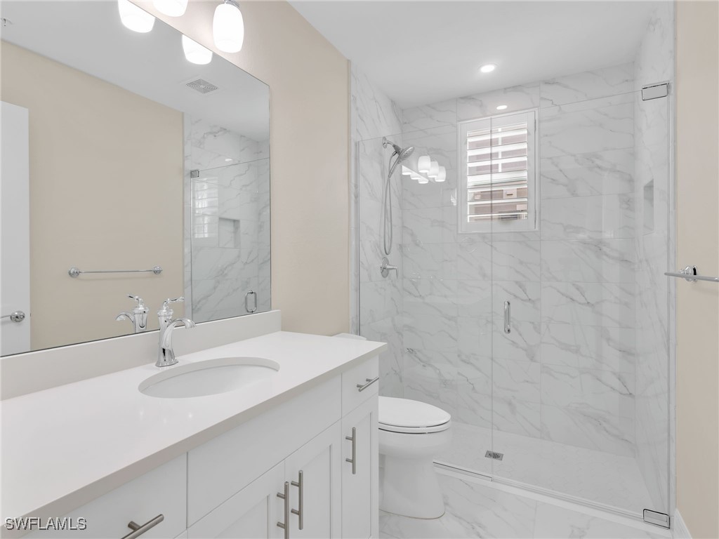 257 Indies Dr E #102 Naples FL 34114 225074568 image22