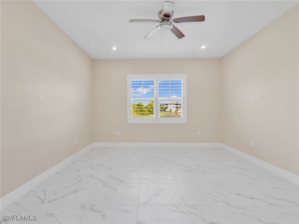 257 Indies Dr E #102 Naples FL 34114 225074568 image24