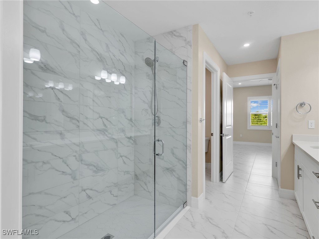 257 Indies Dr E #102 Naples FL 34114 225074568 image27