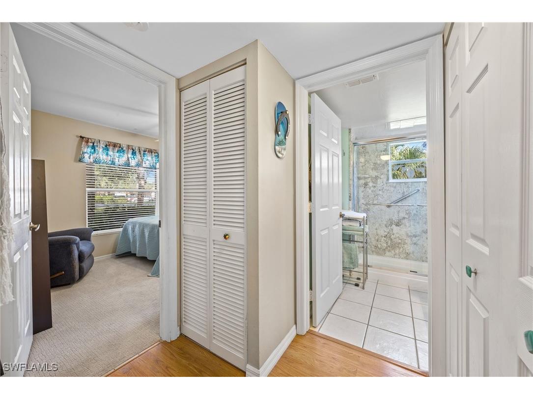 257 Robin Hood Circle #101 Naples FL 34104 225080315 image14