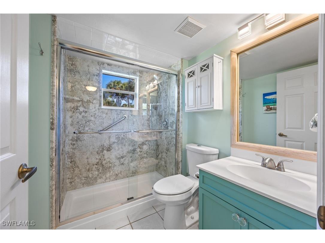 257 Robin Hood Circle #101 Naples FL 34104 225080315 image15