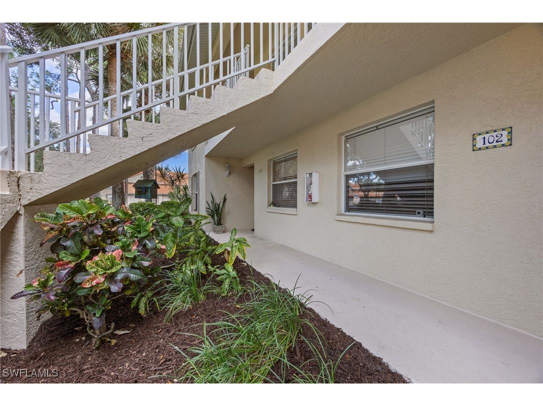 257 Robin Hood Circle #101 Naples FL 34104 225080315 image19