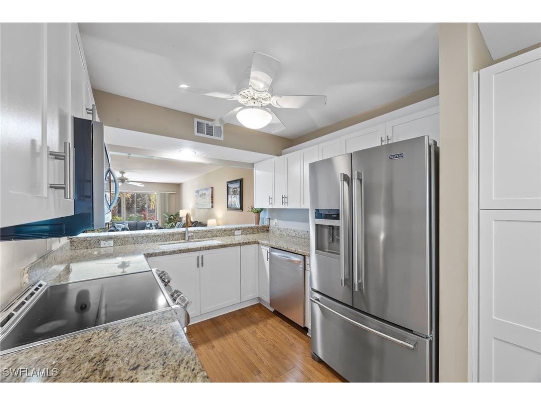 257 Robin Hood Circle #101 Naples FL 34104 225080315 image2