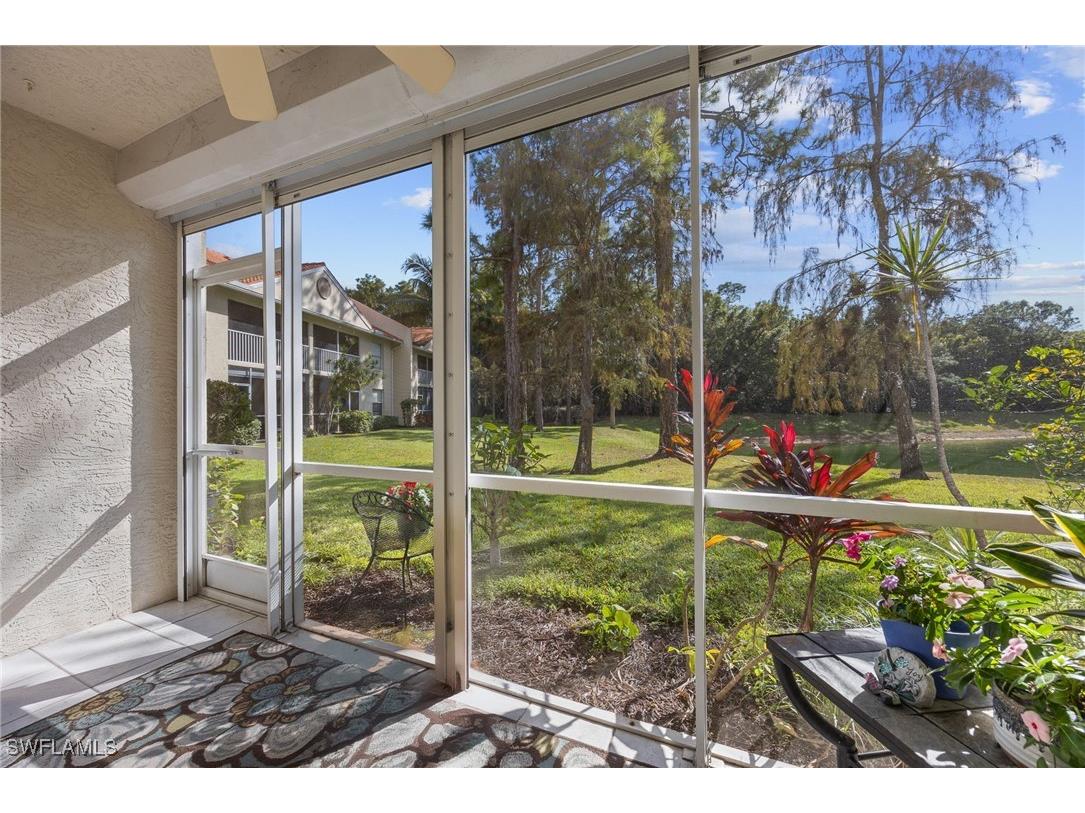 257 Robin Hood Circle #101 Naples FL 34104 225080315 image21
