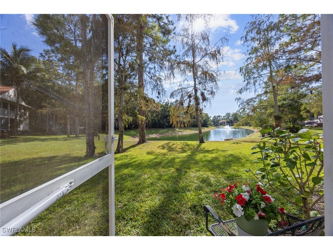 257 Robin Hood Circle #101 Naples FL 34104 225080315 image23