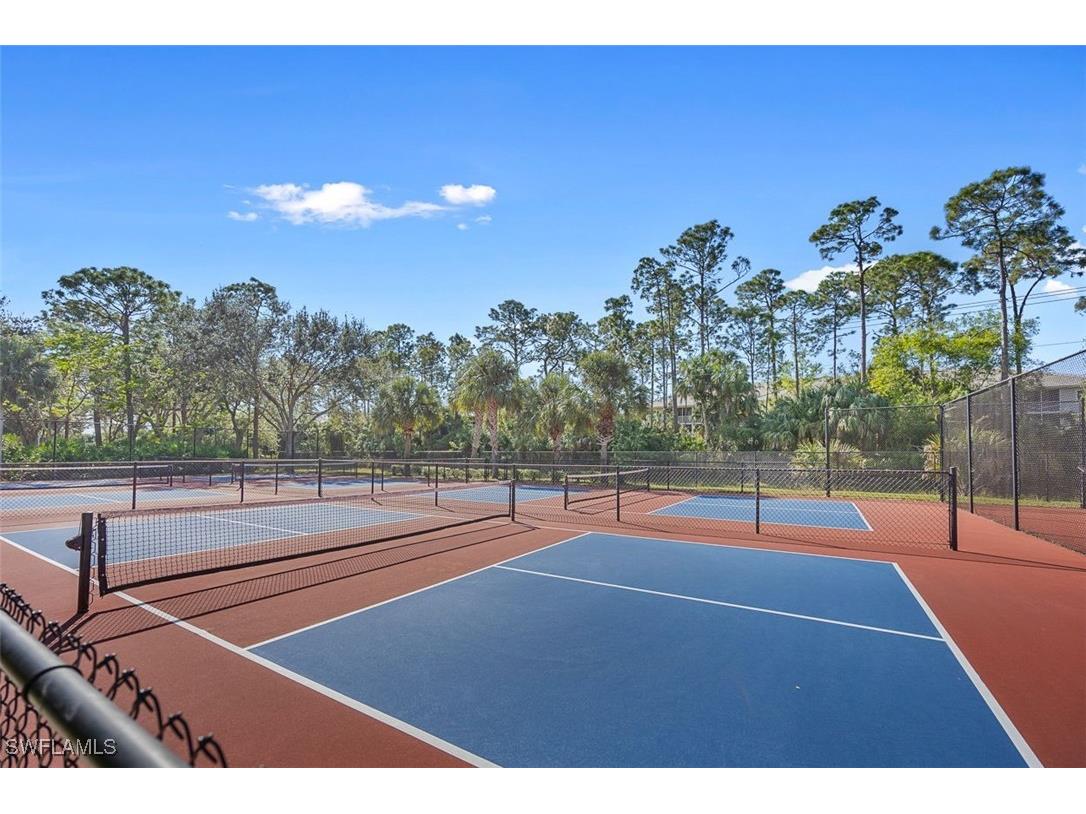 257 Robin Hood Circle #101 Naples FL 34104 225080315 image30