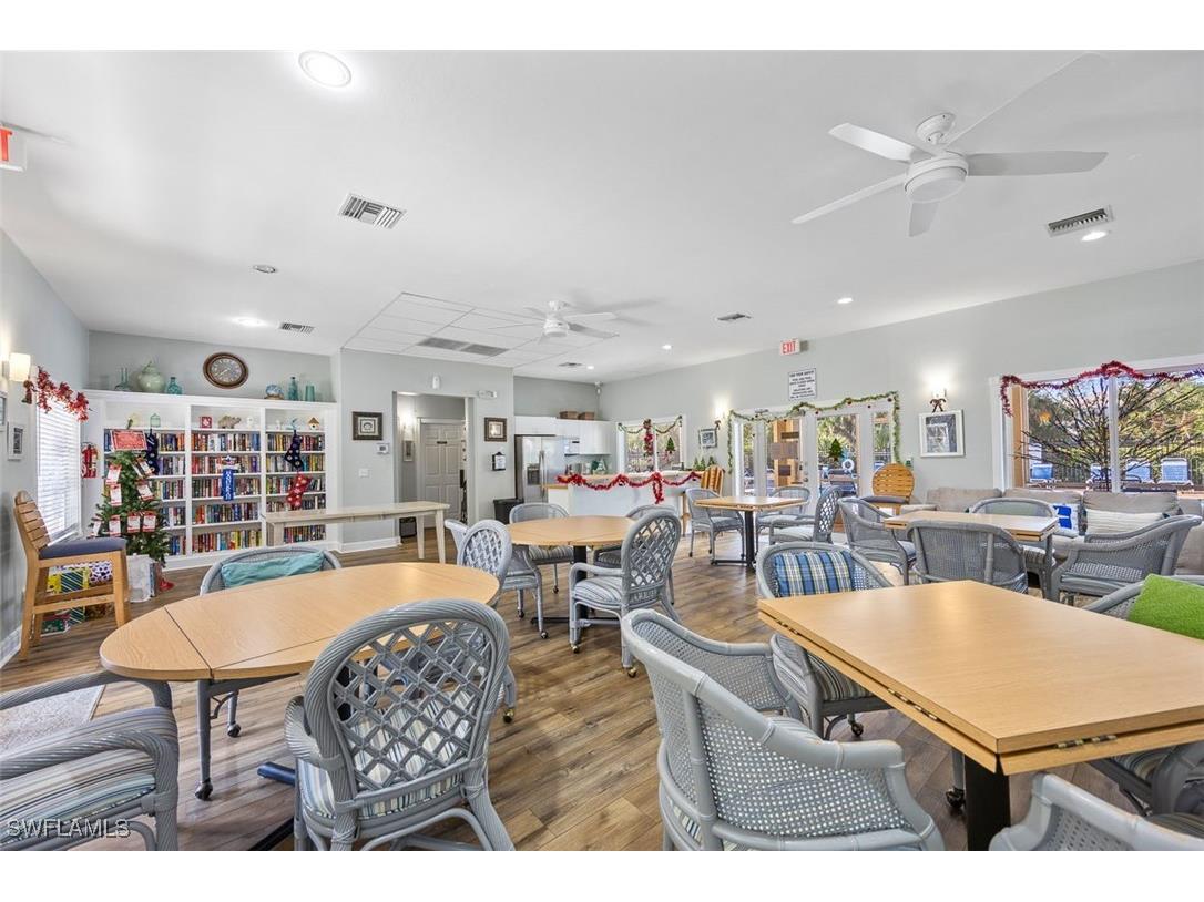 257 Robin Hood Circle #101 Naples FL 34104 225080315 image34