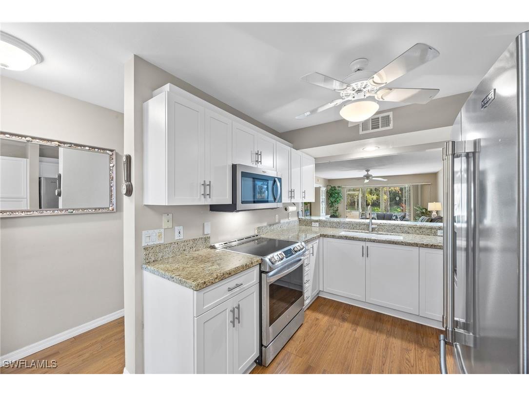 257 Robin Hood Circle #101 Naples FL 34104 225080315 image6