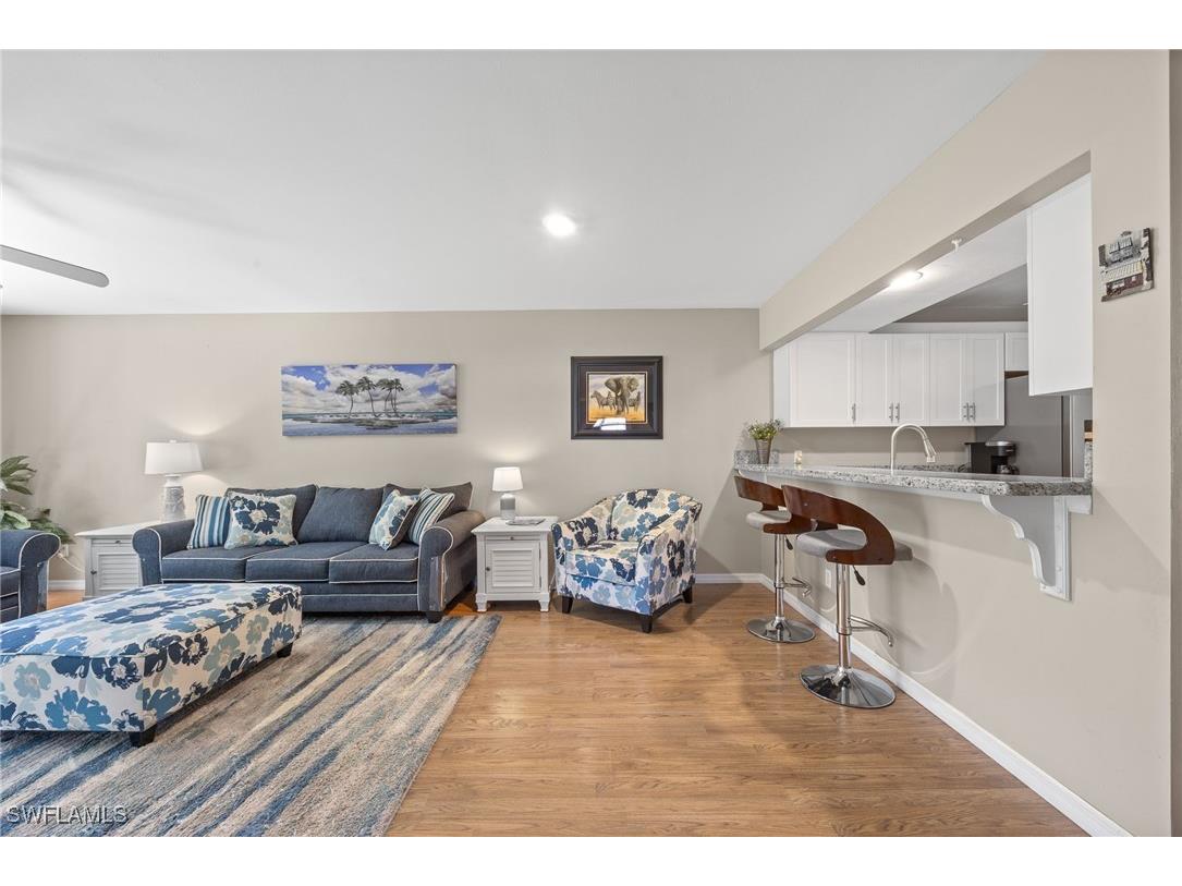 257 Robin Hood Circle #101 Naples FL 34104 225080315 image7