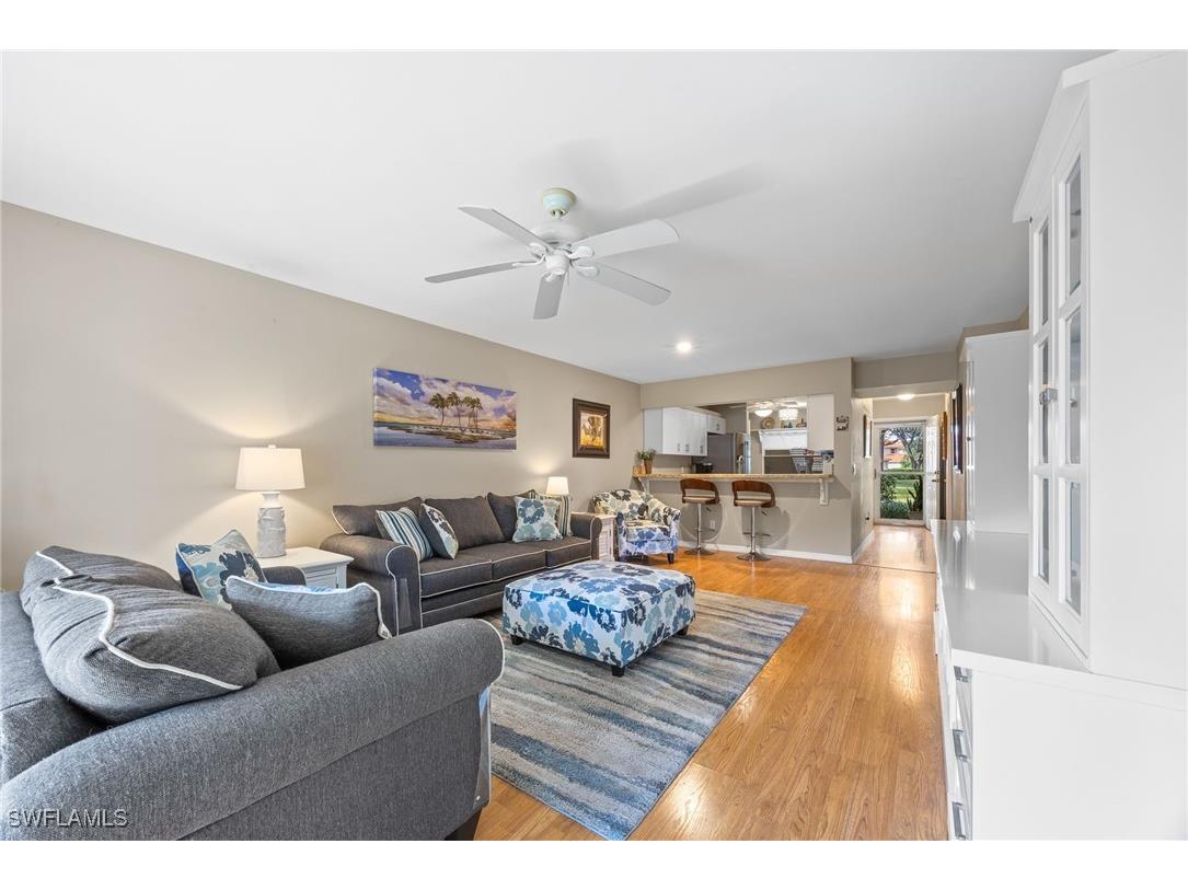 257 Robin Hood Circle #101 Naples FL 34104 225080315 image8