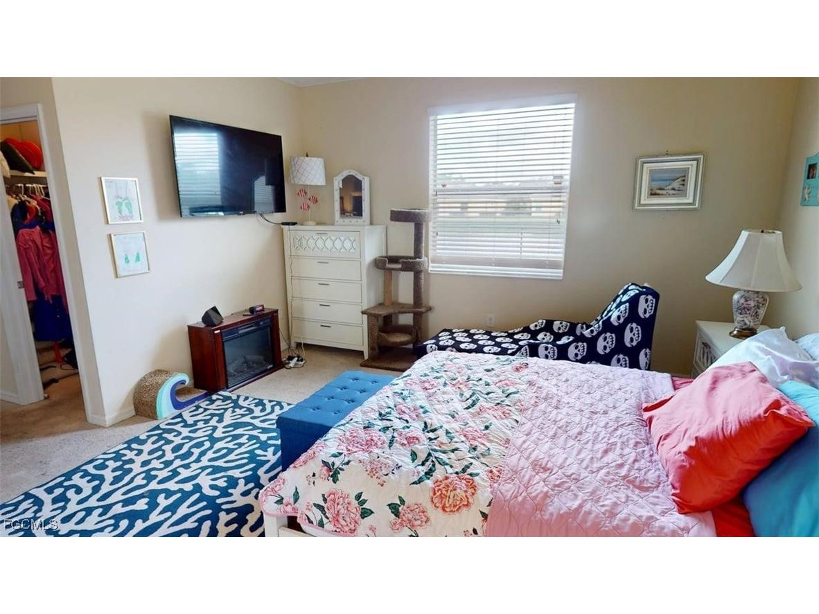 2571 Laurentina Lane Cape Coral FL 33909 2025014697 image22