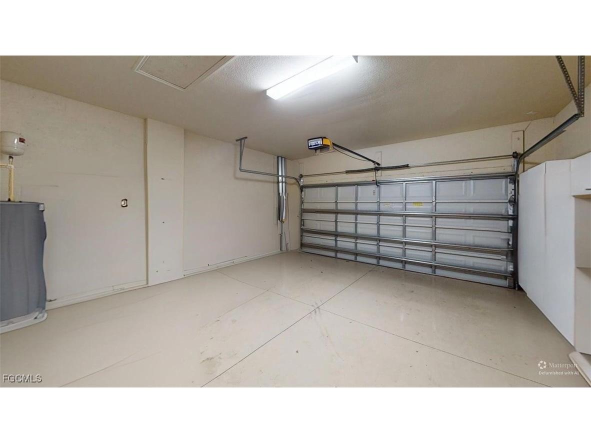 2571 Laurentina Lane Cape Coral FL 33909 2025014697 image27