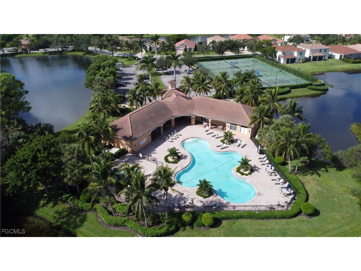 2571 Laurentina Lane Cape Coral FL 33909 2025014697 image39