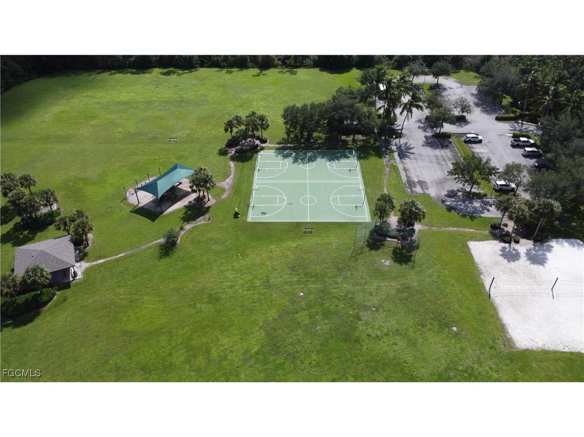 2571 Laurentina Lane Cape Coral FL 33909 2025014697 image48