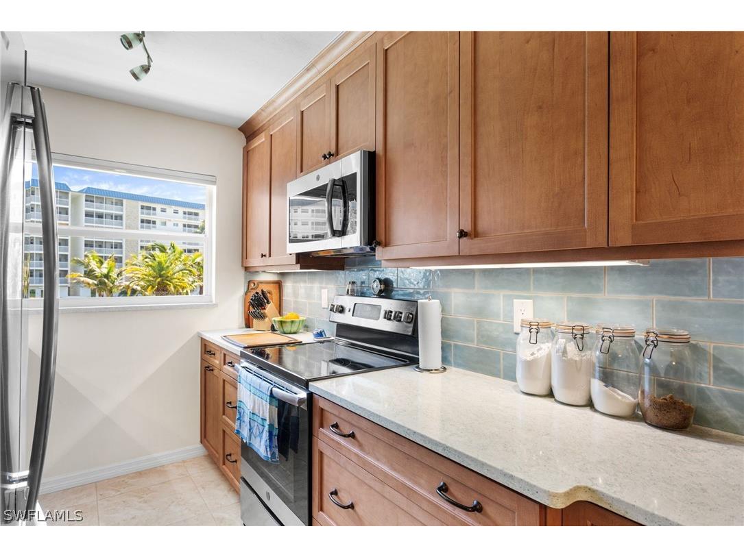 25720 Hickory Boulevard #216 B Bonita Springs FL 34134 226004871 image6