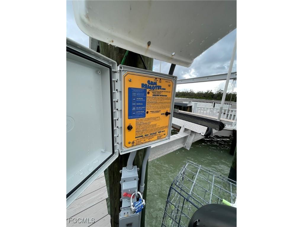 25730 Hickory Boulevard Bonita Springs FL 34134 2025009265 image13