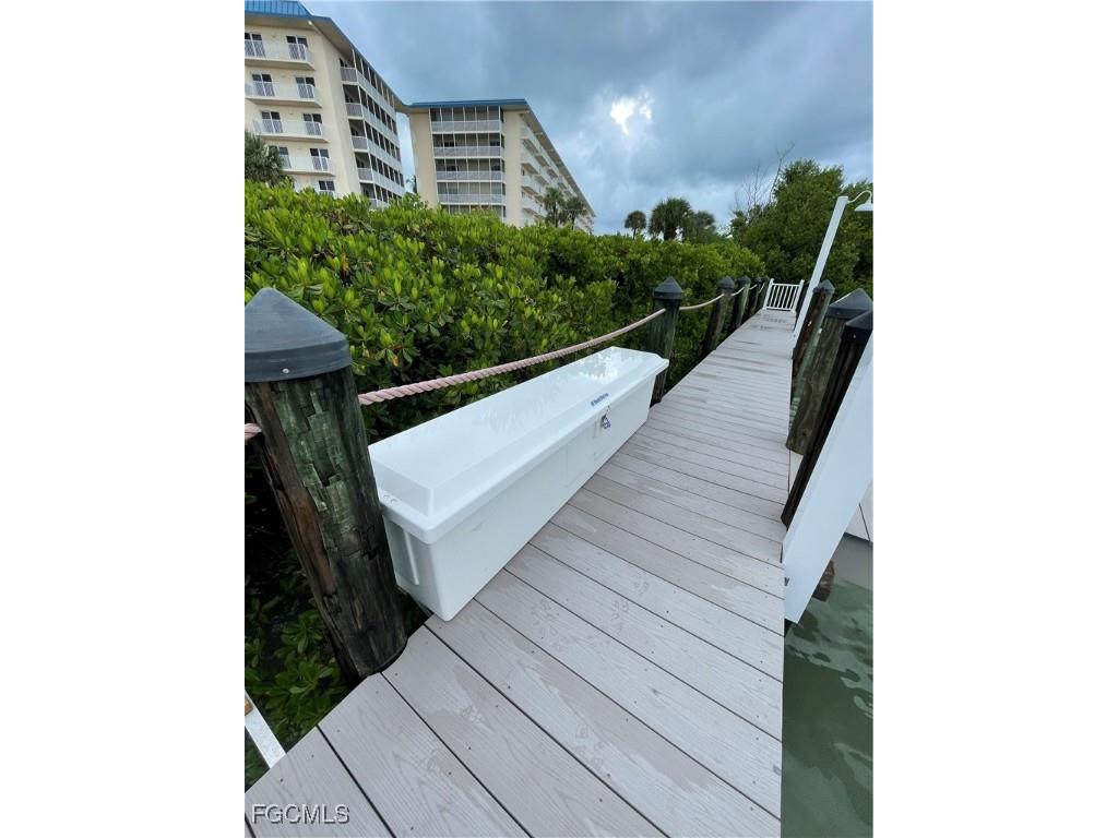 25730 Hickory Boulevard Bonita Springs FL 34134 2025009265 image15