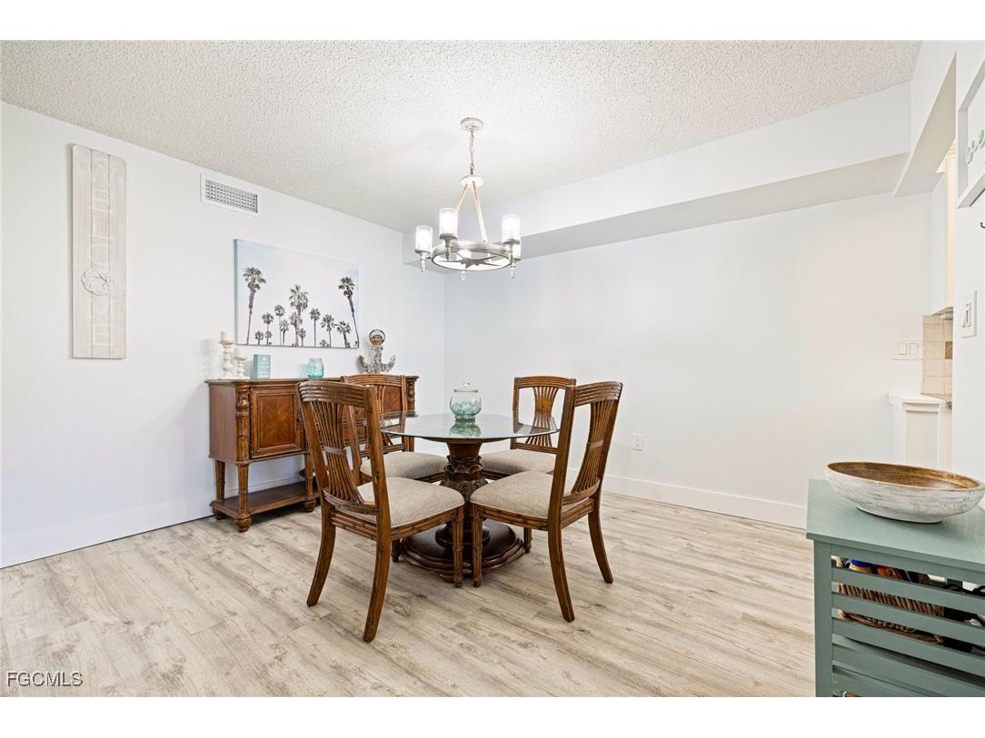 25740 Hickory Boulevard #246 Bonita Springs FL 34134 2025006329 image10