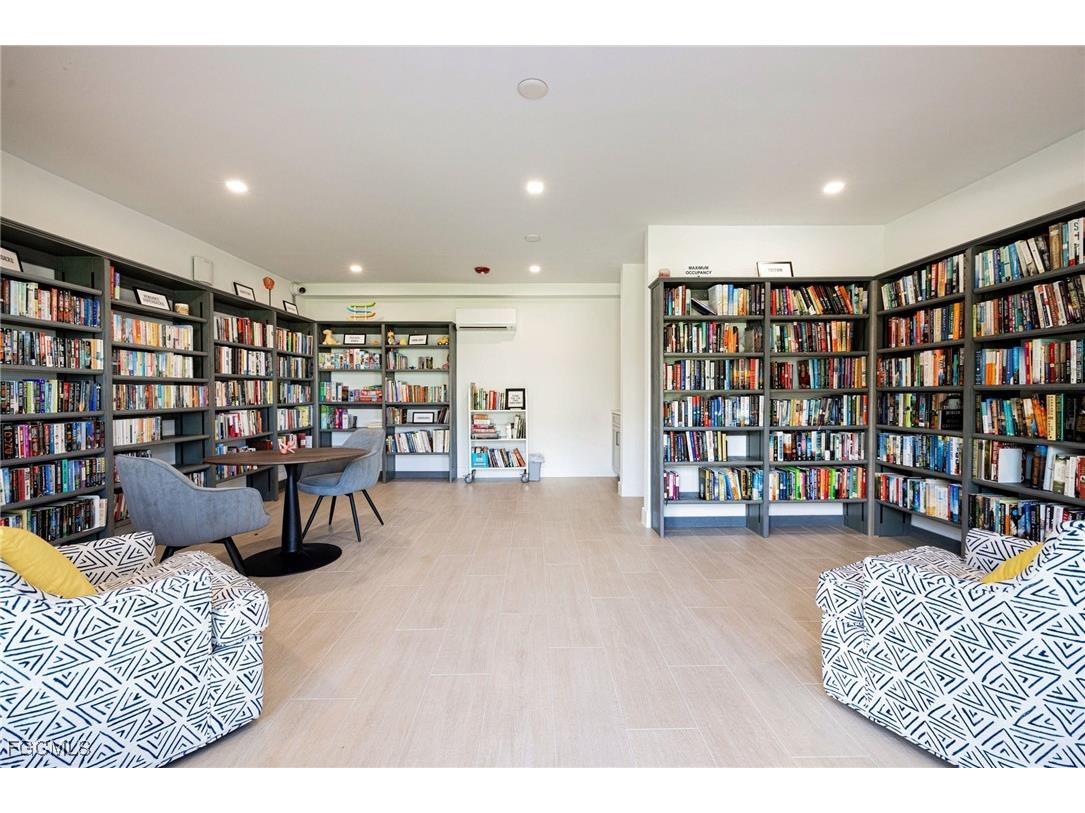 25740 Hickory Boulevard #246 Bonita Springs FL 34134 2025006329 image26