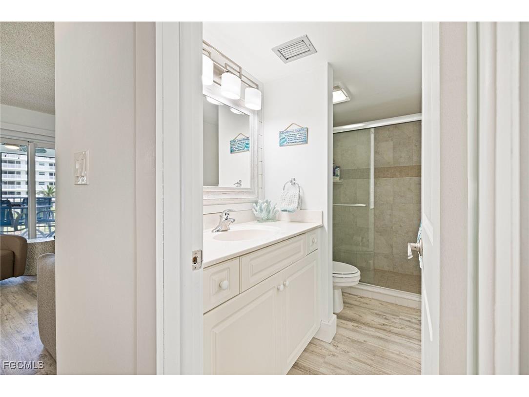 25740 Hickory Boulevard #246 Bonita Springs FL 34134 2025018658 image18