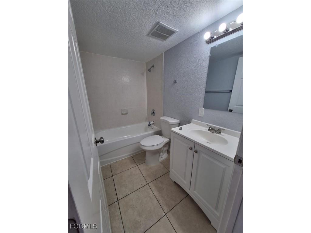 2575 2nd Street Fort Myers FL 33901 2025012846 image7