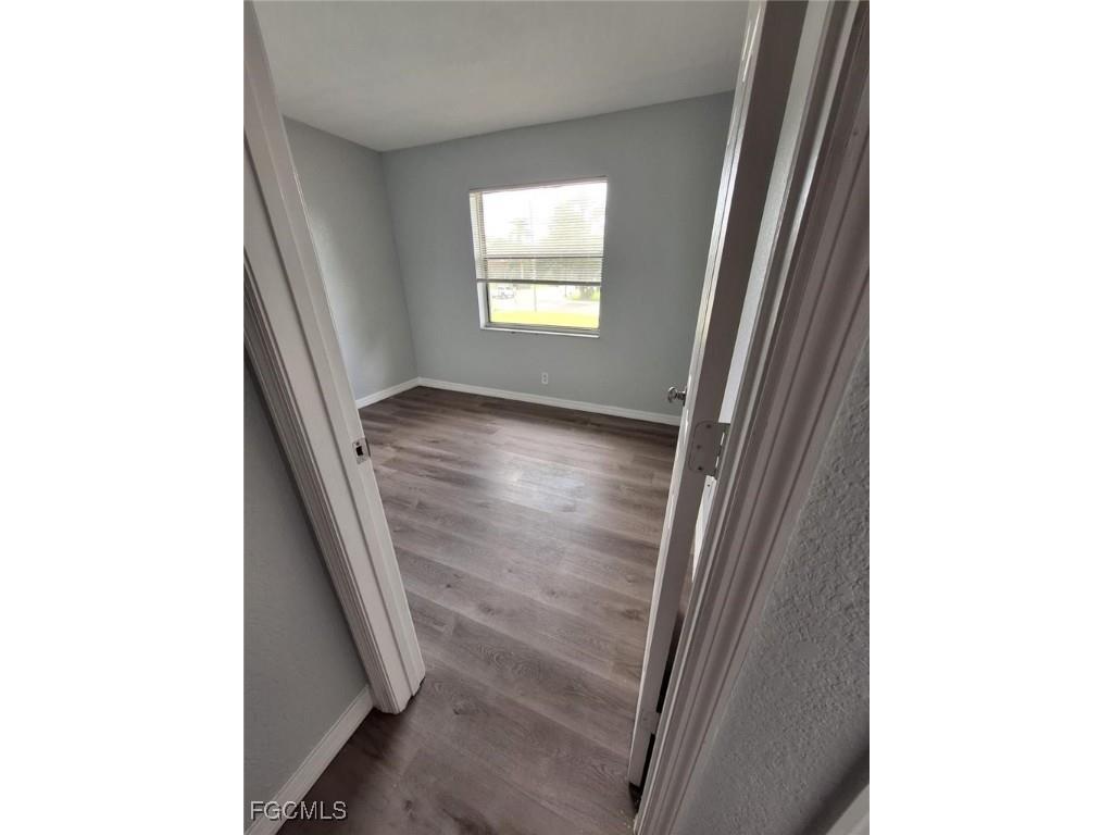 2575 2nd Street Fort Myers FL 33901 2025012846 image8
