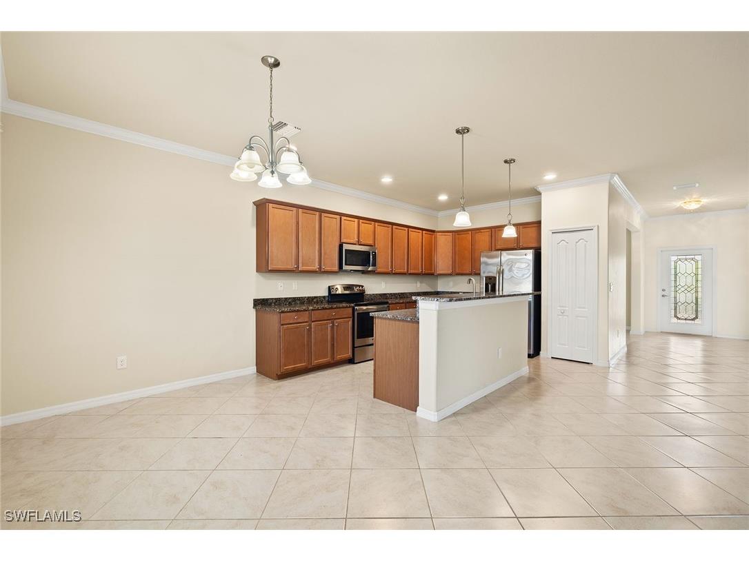 2575 Laurentina Lane Cape Coral FL 33909 225067685 image10