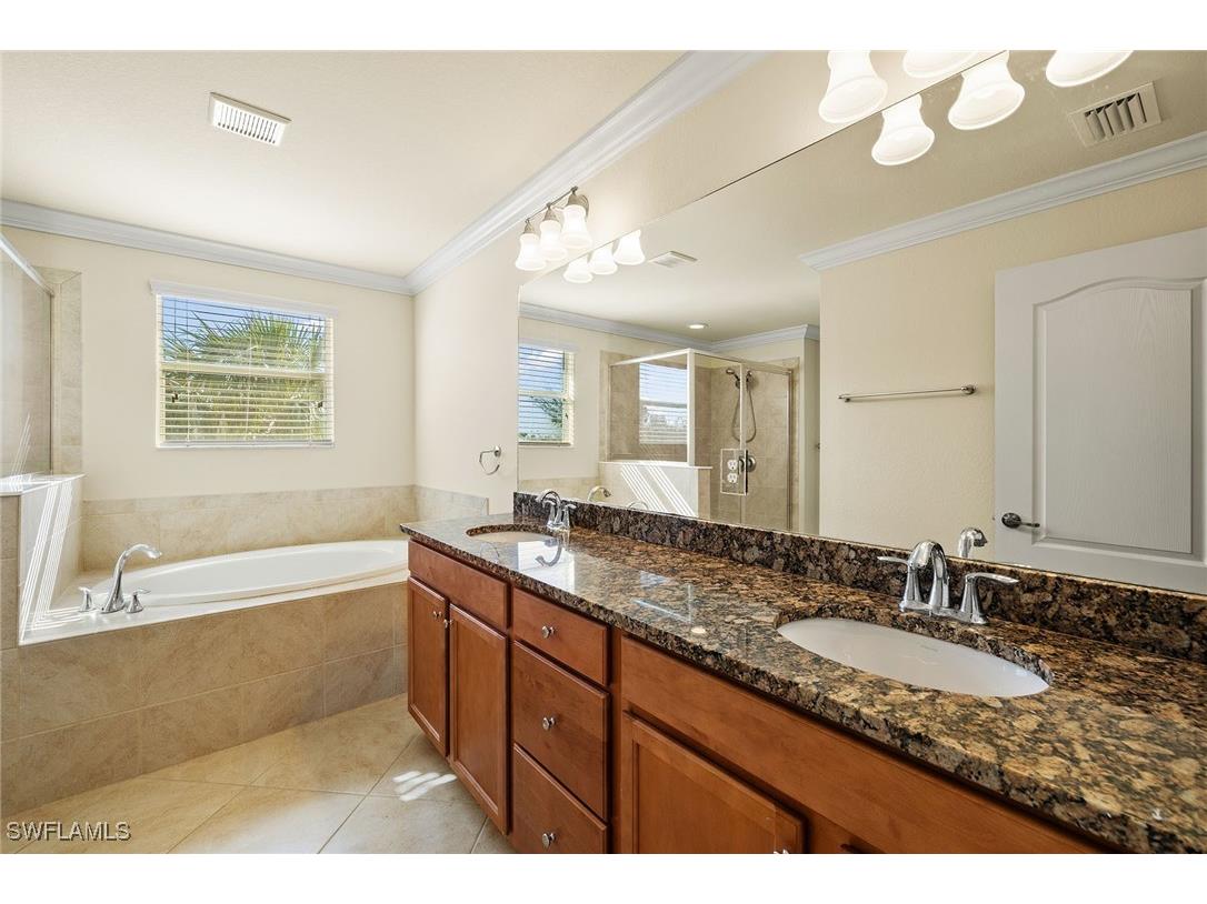 2575 Laurentina Lane Cape Coral FL 33909 225067685 image19