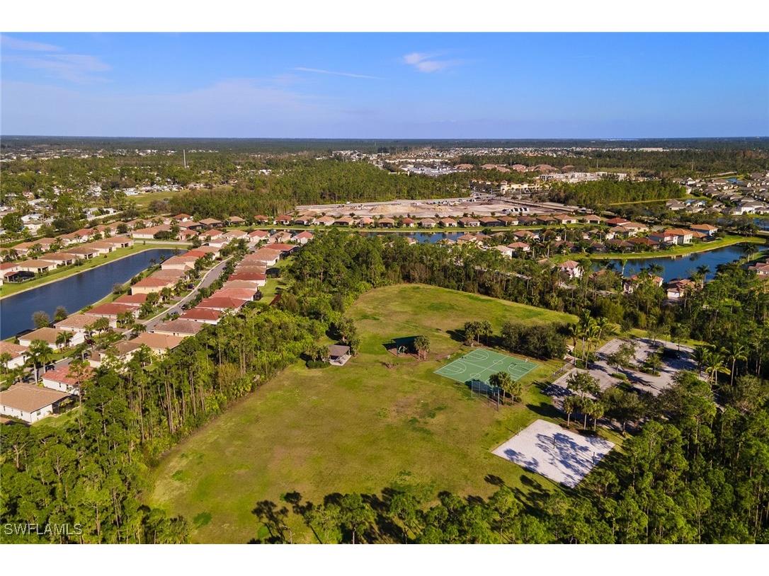 2575 Laurentina Lane Cape Coral FL 33909 225067685 image40