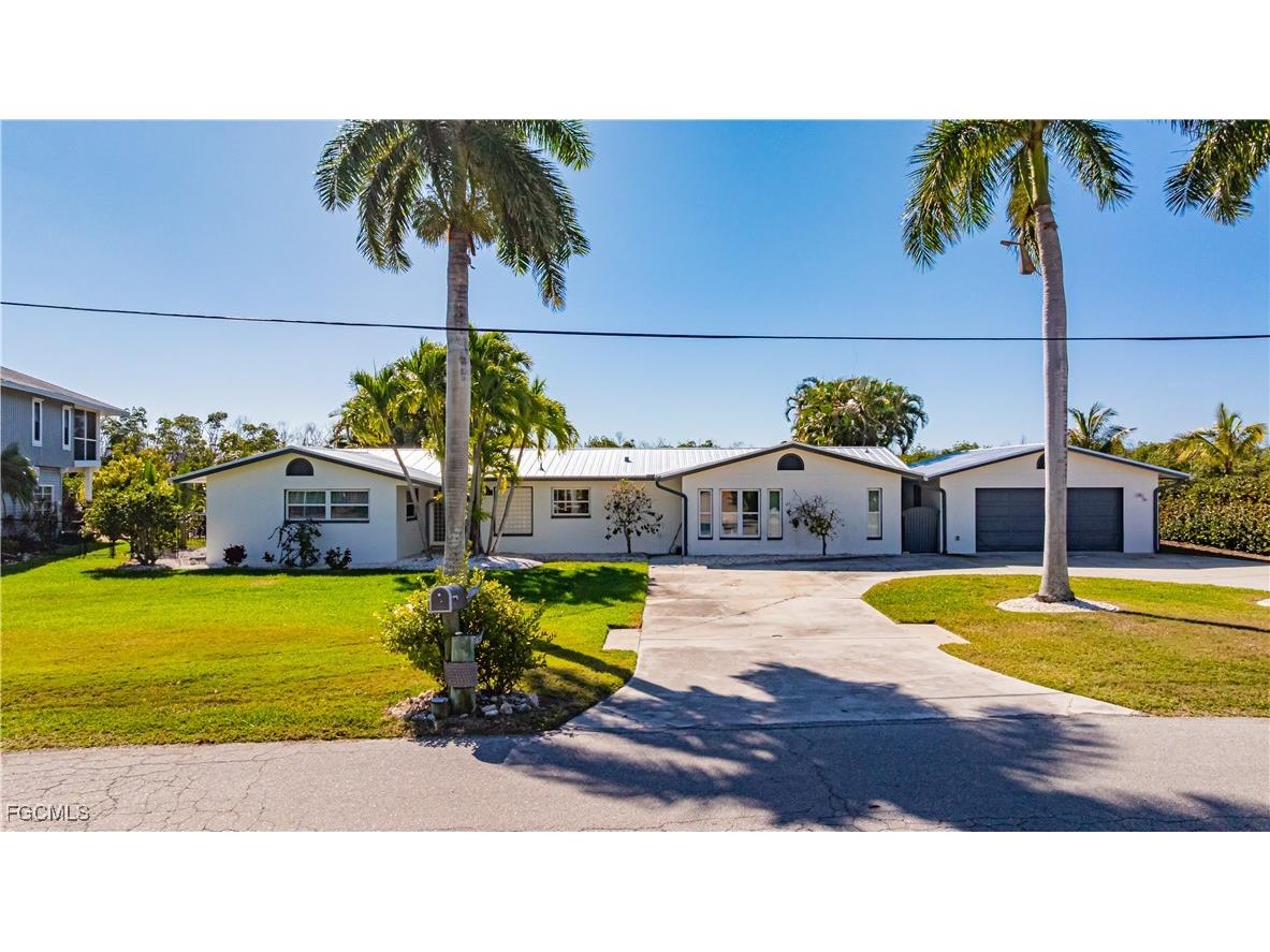 2579 Eighth Avenue Saint James City FL 33956 2026004226 image2