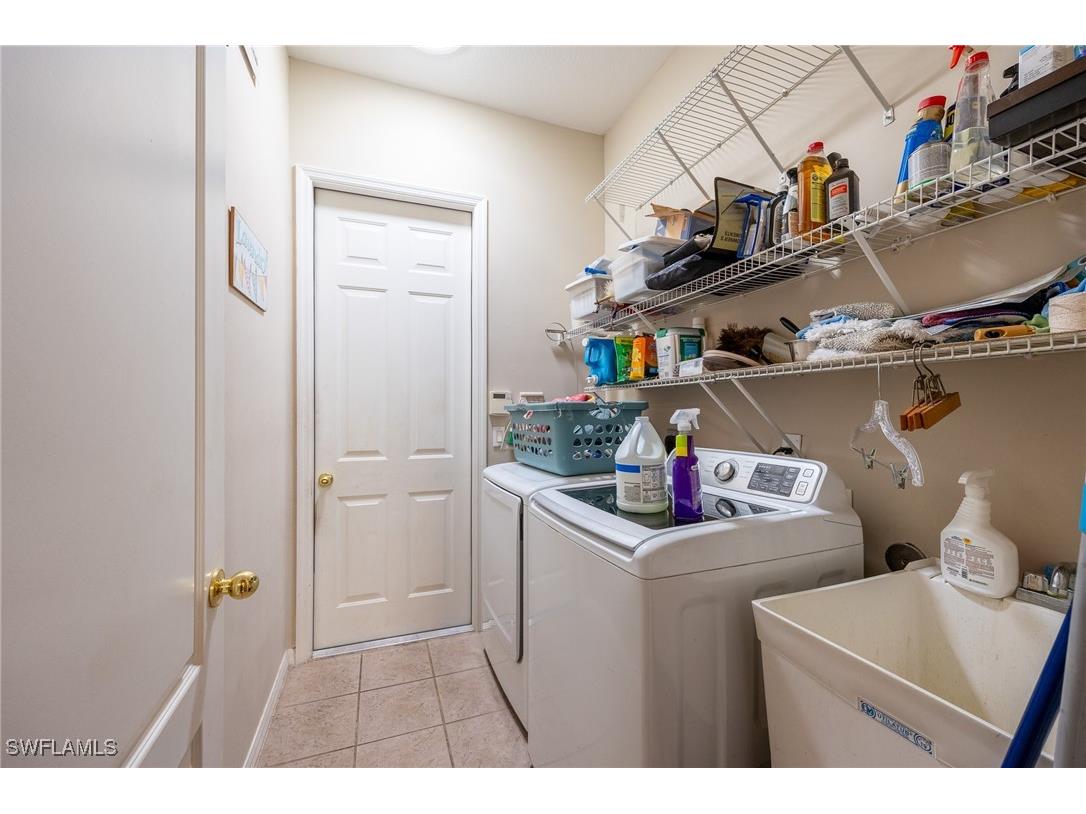 2579 Sawgrass Lake Court Cape Coral FL 33909 225038256 image32