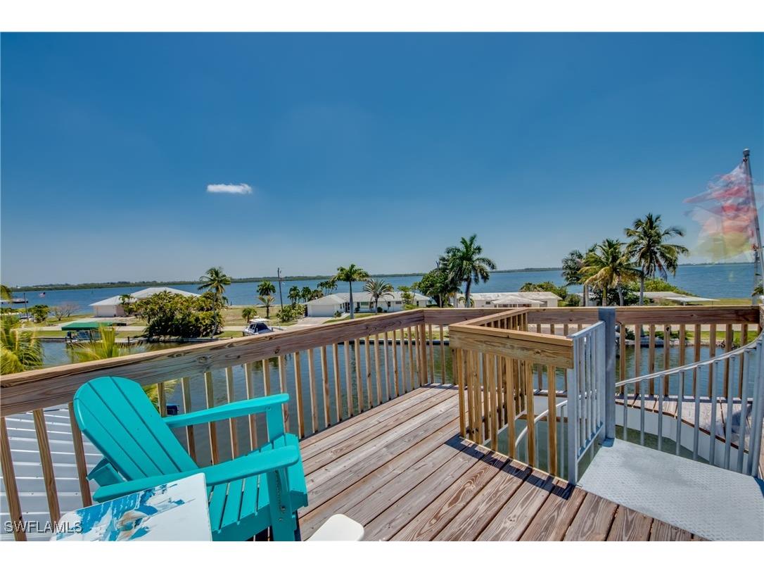 2579 Third Street Matlacha FL 33993 225045346 image12