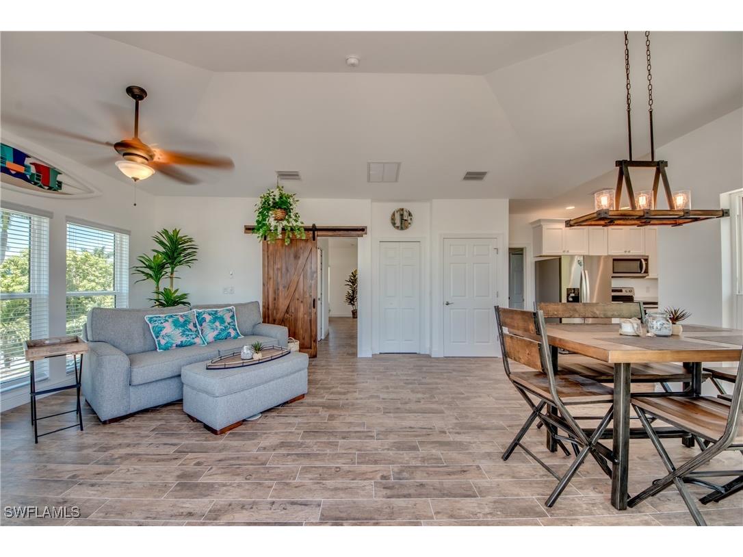 2579 Third Street Matlacha FL 33993 225045346 image15