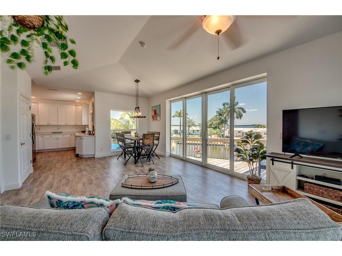 2579 Third Street Matlacha FL 33993 225045346 image18