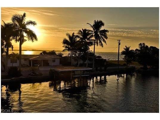 2579 Third Street Matlacha FL 33993 225045346 image3