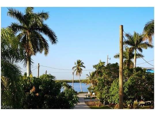 2579 Third Street Matlacha FL 33993 225045346 image38