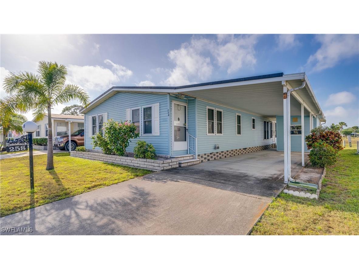 258 Lakeside Drive North Fort Myers FL 33903 225034009 image1