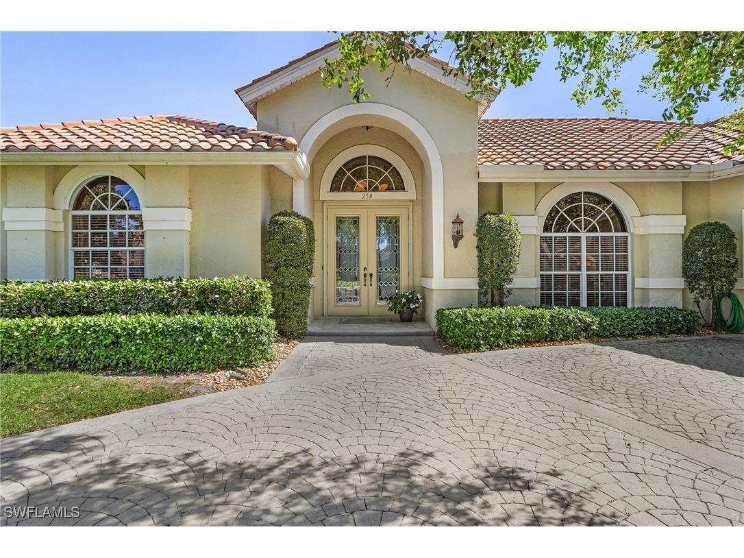 258 Monterey Drive Naples FL 34119 225056269 image2