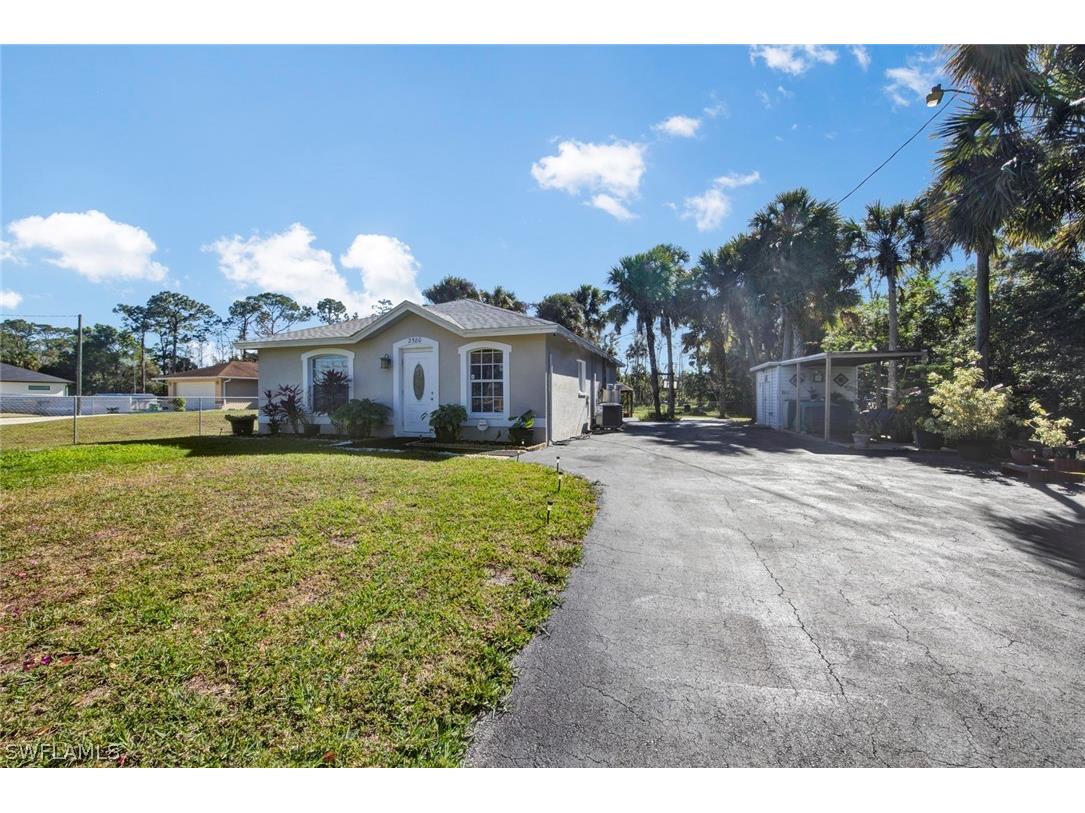 2580 22nd Avenue NE Naples FL 34120 223000255 image1