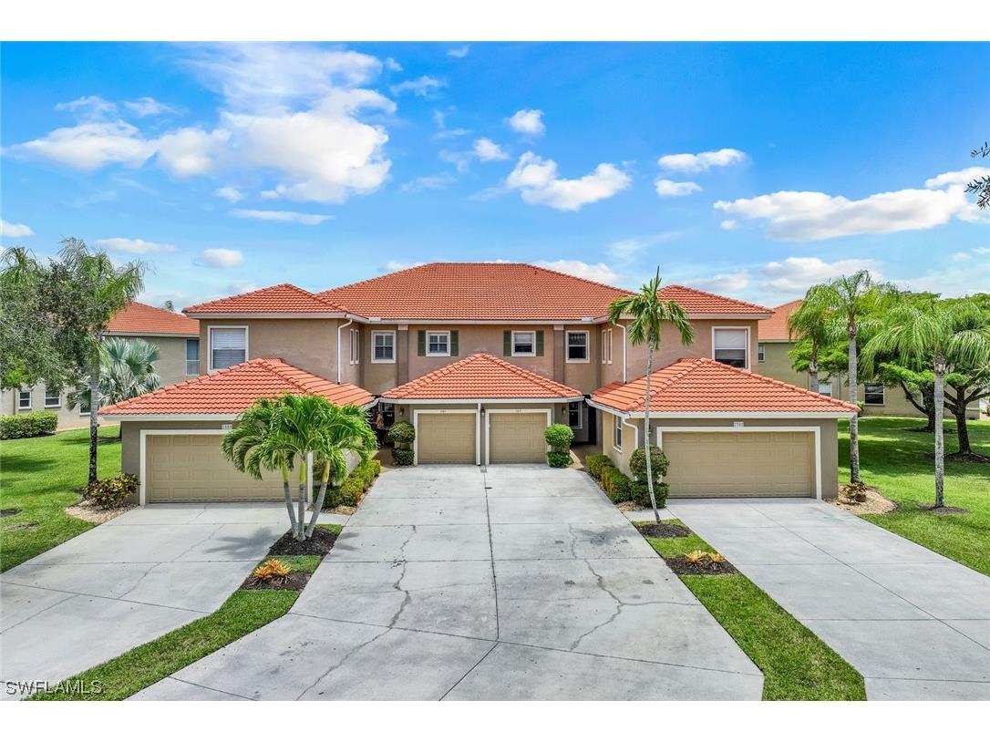 2580 Marshcreek Lane #101 Naples FL 34119 223039544 image1
