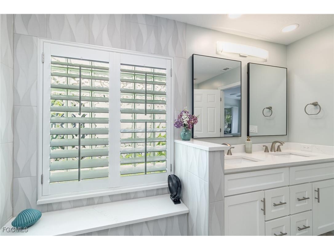 2580 Valparaiso Boulevard North Fort Myers FL 33917 2025003262 image14