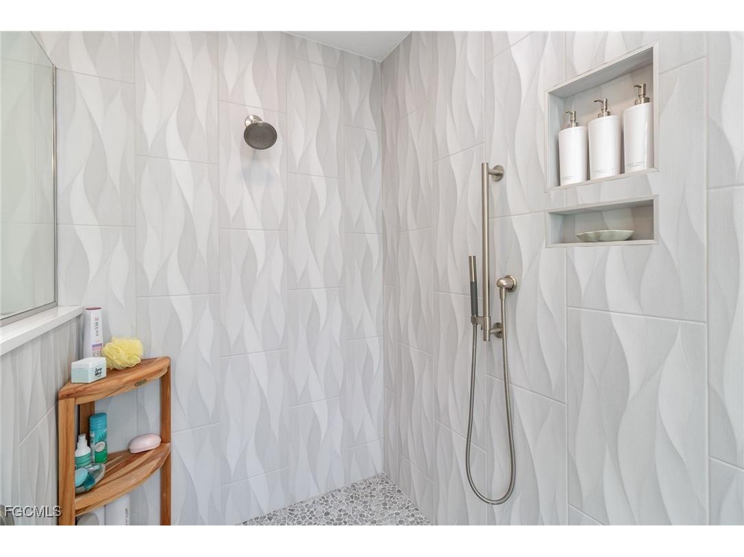 2580 Valparaiso Boulevard North Fort Myers FL 33917 2025003262 image15