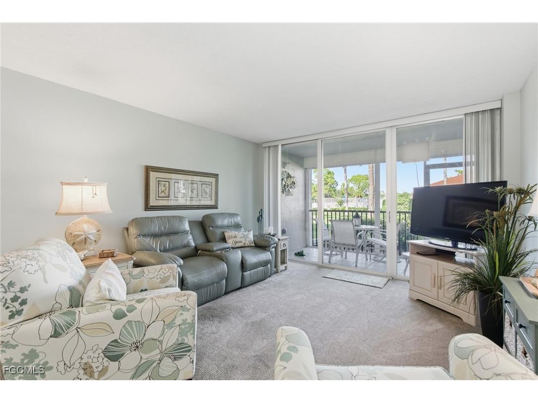 25804 Cockleshell Drive #117 Bonita Springs FL 34135 2026002551 image2