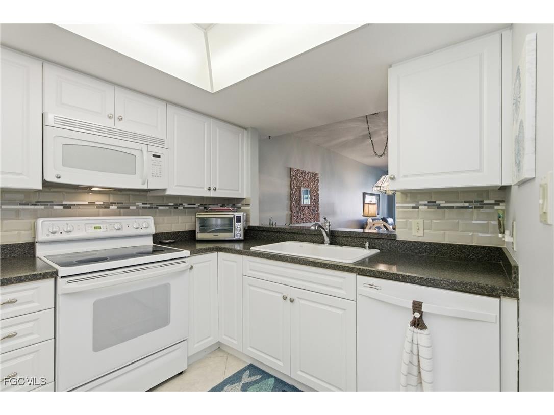 25804 Cockleshell Drive #117 Bonita Springs FL 34135 2026002551 image8