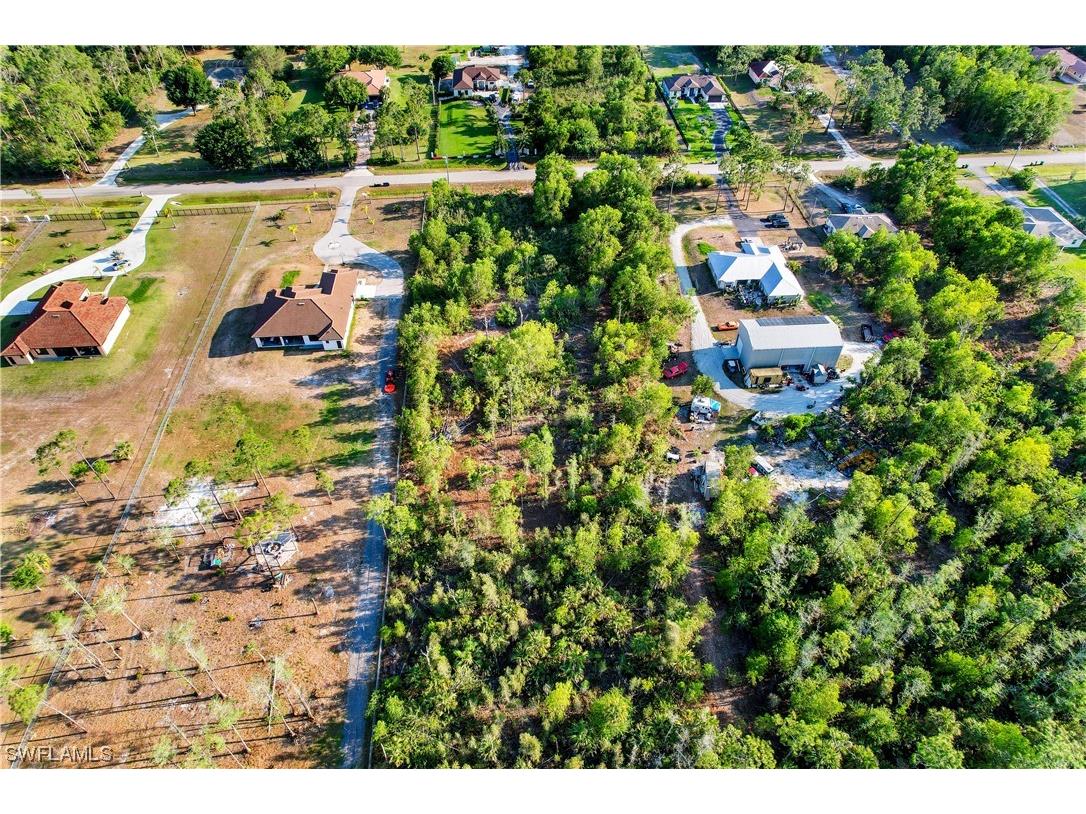 2581 52nd Avenue NE Naples FL 34120 223025137 image1