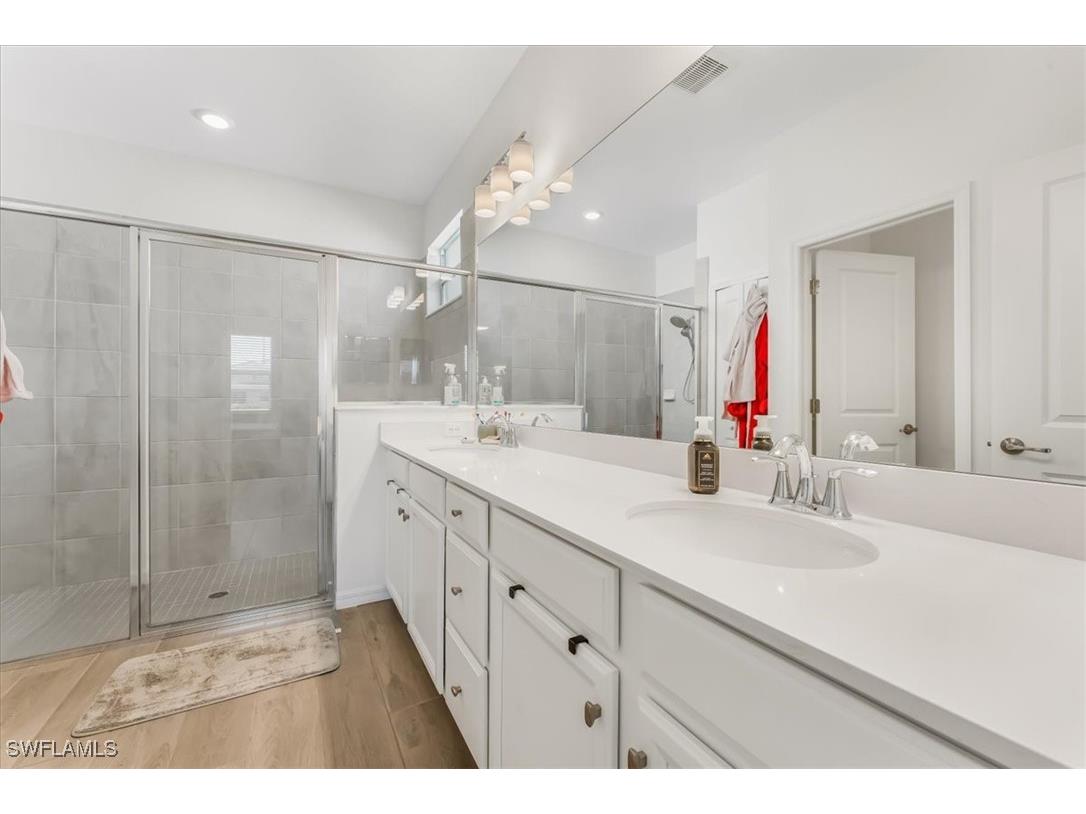 2581 Kona Way Naples FL 34120 225084318 image21