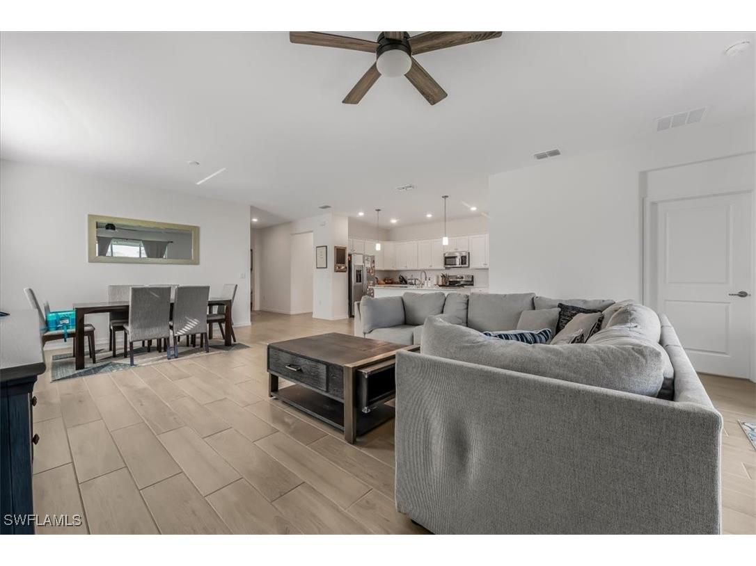 2581 Kona Way Naples FL 34120 225084318 image4