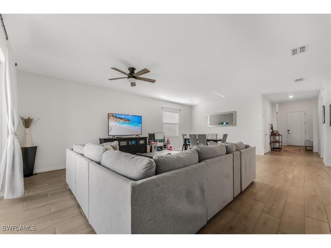 2581 Kona Way Naples FL 34120 225084318 image8