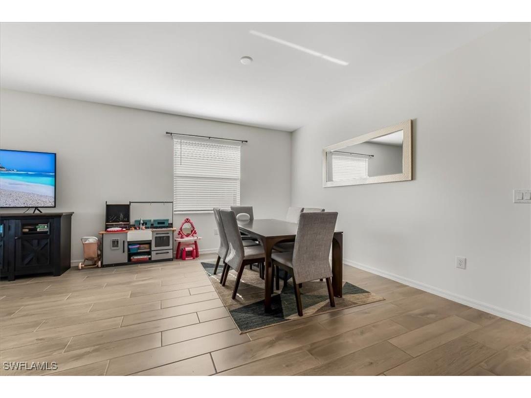 2581 Kona Way Naples FL 34120 225084320 image5